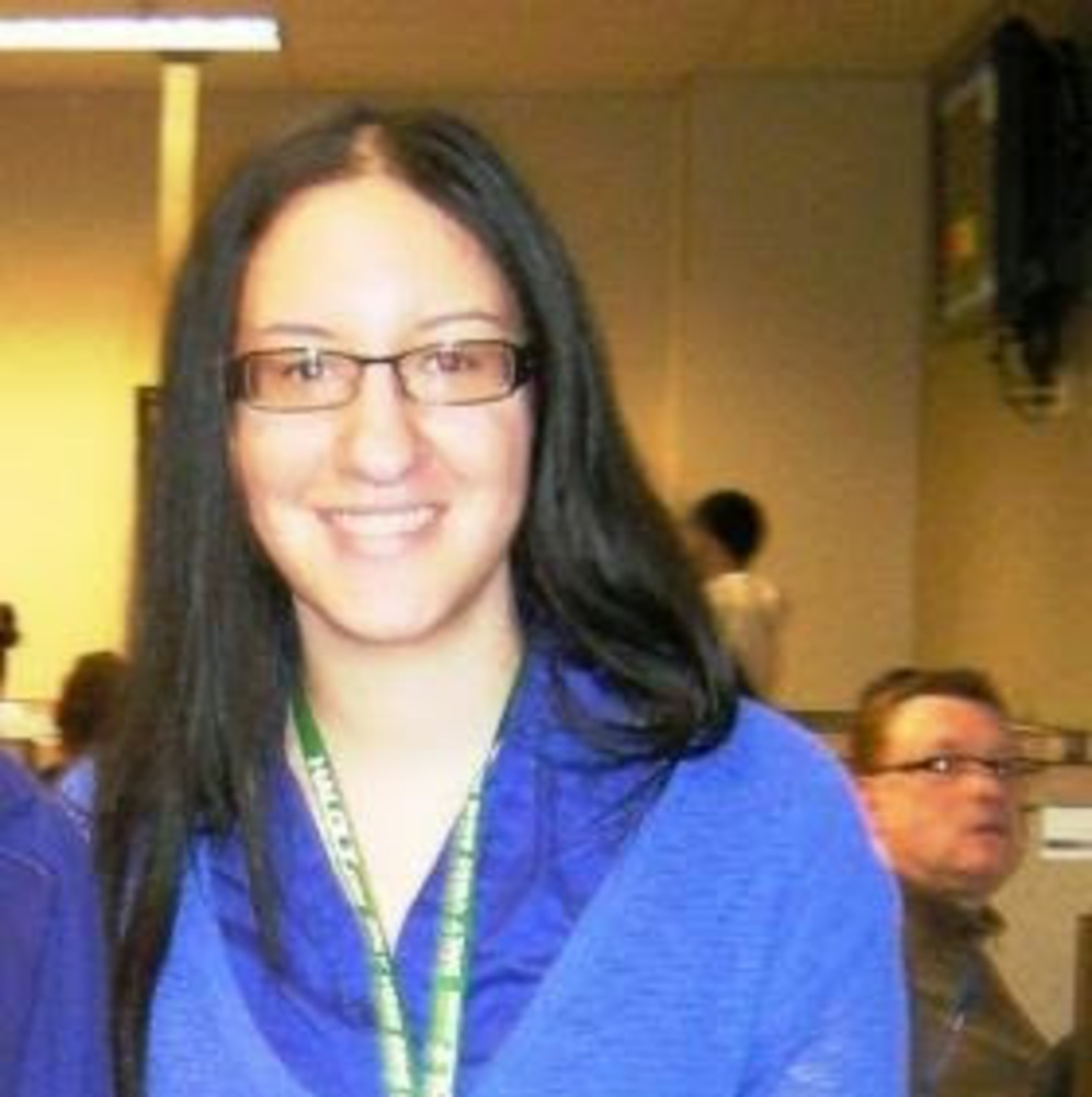 Meet your Posher, Cassandra